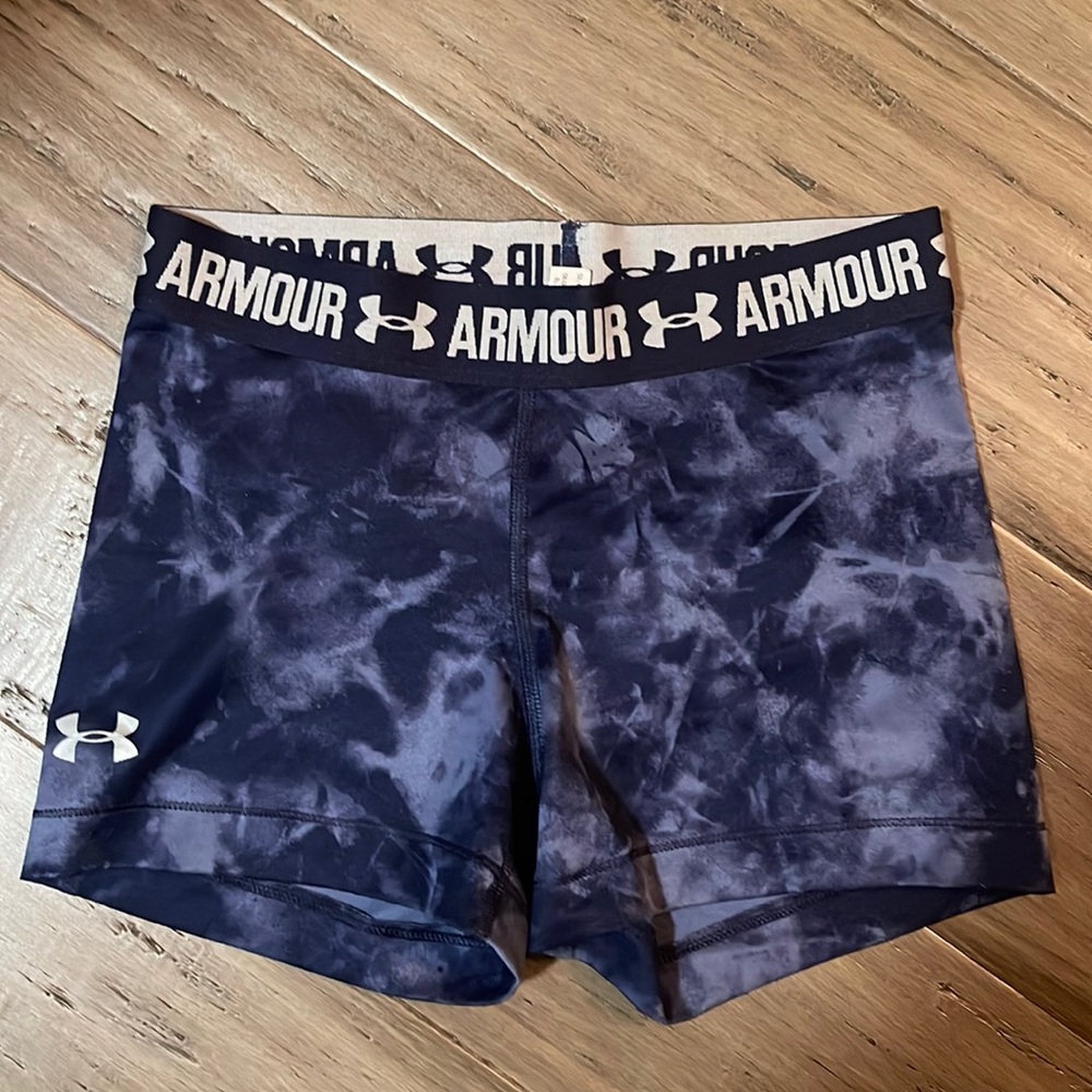 BLUE TYE-DYE UNDER ARMOR SHORTS